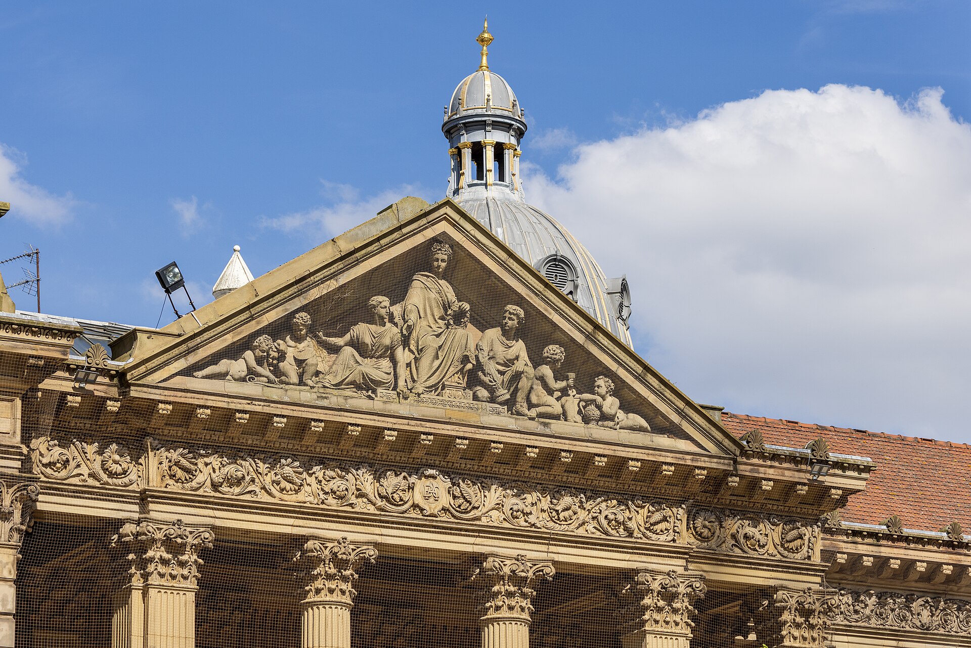 Birmingham Museum & Art Gallery: a visitor guide to BMAG
